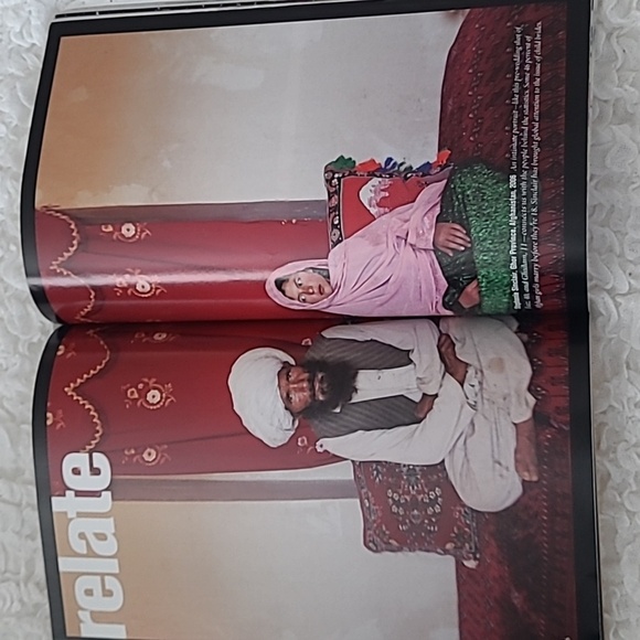 National Geographic Magazine 125 Anniversary Collector's Edition The Photo Issue - Picture 5 of 8